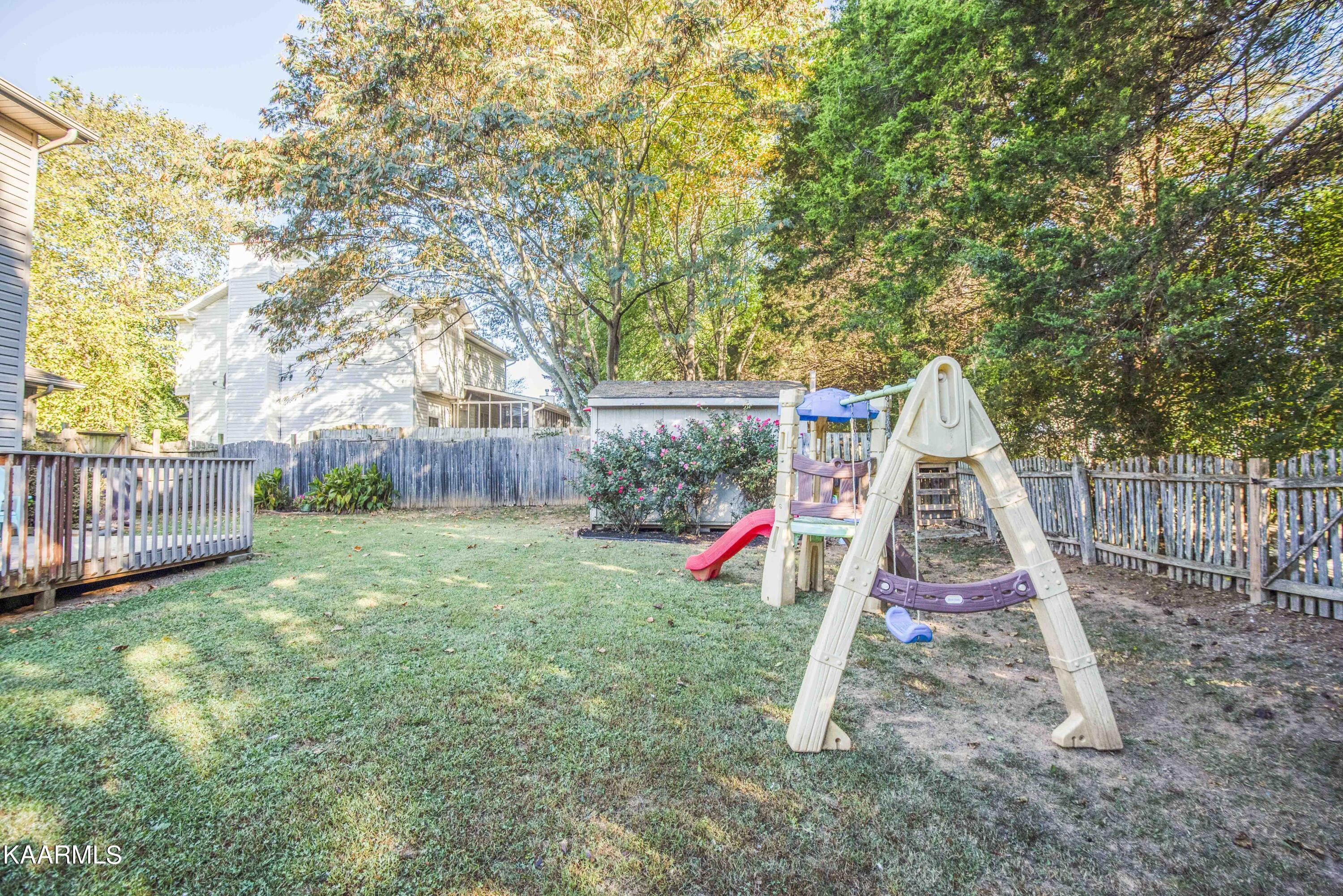 3306 Adams Gate Road Knoxville, TN 37931 - Photo 35 of 41 yard 3