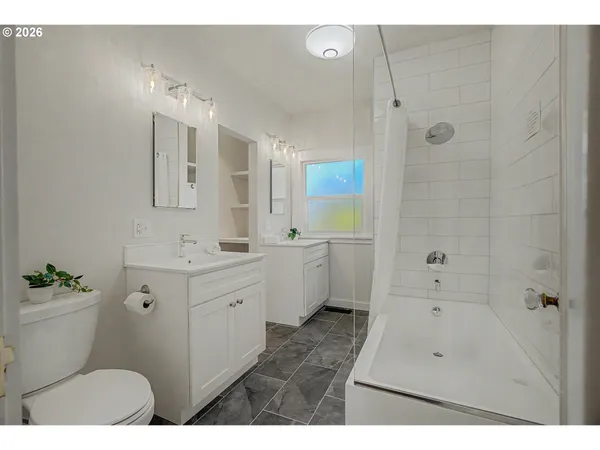 $600,000 | 9806-9820 North Midway Avenue, Portland, OR 97203