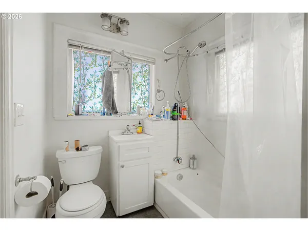 $600,000 | 9806-9820 North Midway Avenue, Portland, OR 97203