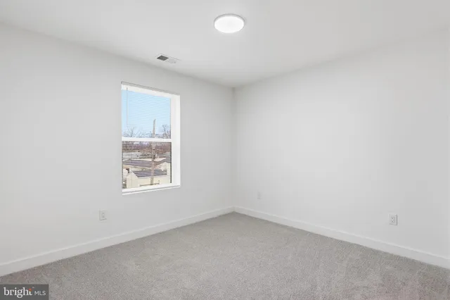 $3,800 | 65 Oaktree Drive, Levittown, PA 19055