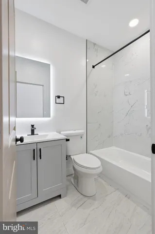 $3,800 | 65 Oaktree Drive, Levittown, PA 19055