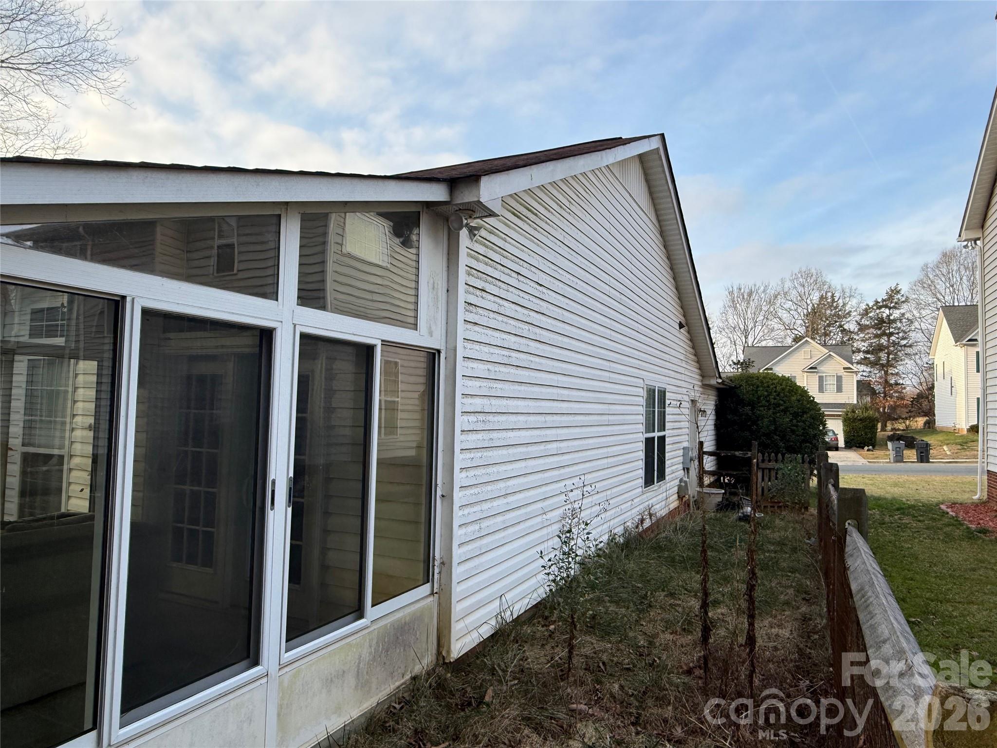 10410 Hellebore Road Charlotte, NC 28213 - Photo 3 of 19 Gallery Image 3
