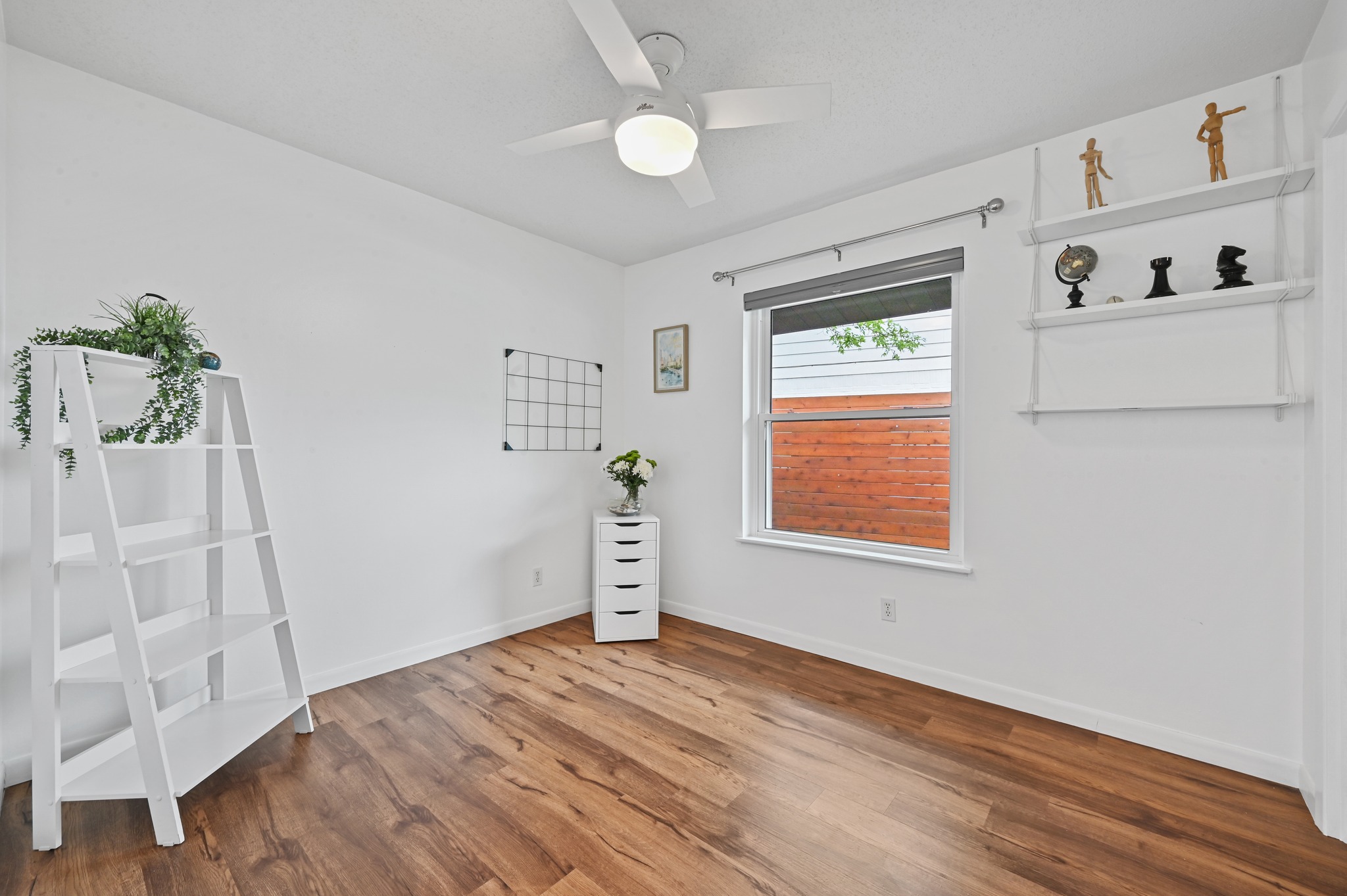 5301 Buffalo Pass Austin, TX 78745 - Photo 19 of 23 Office space or third bedroom