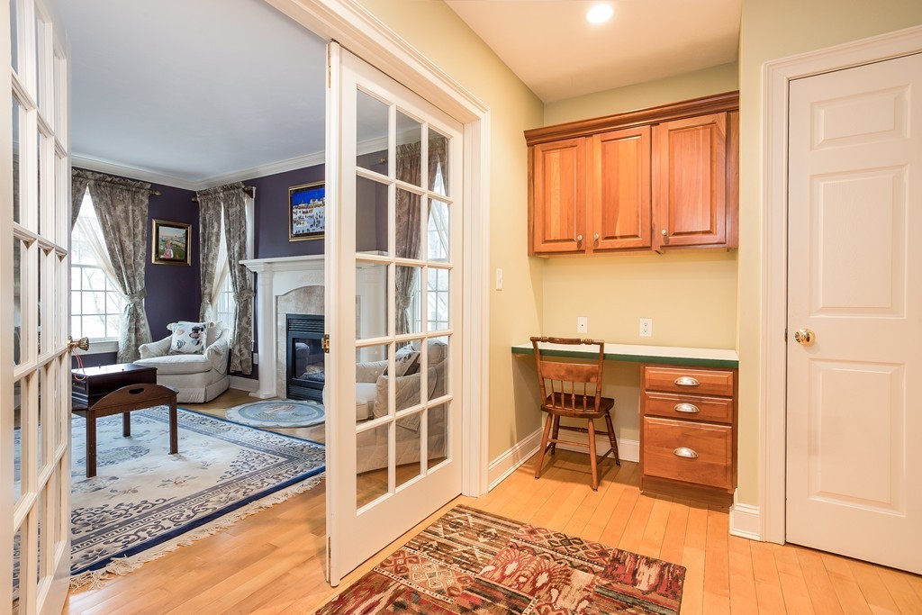 26 Oakbluff Road Bourne, MA 02562 - Photo 13 of 27