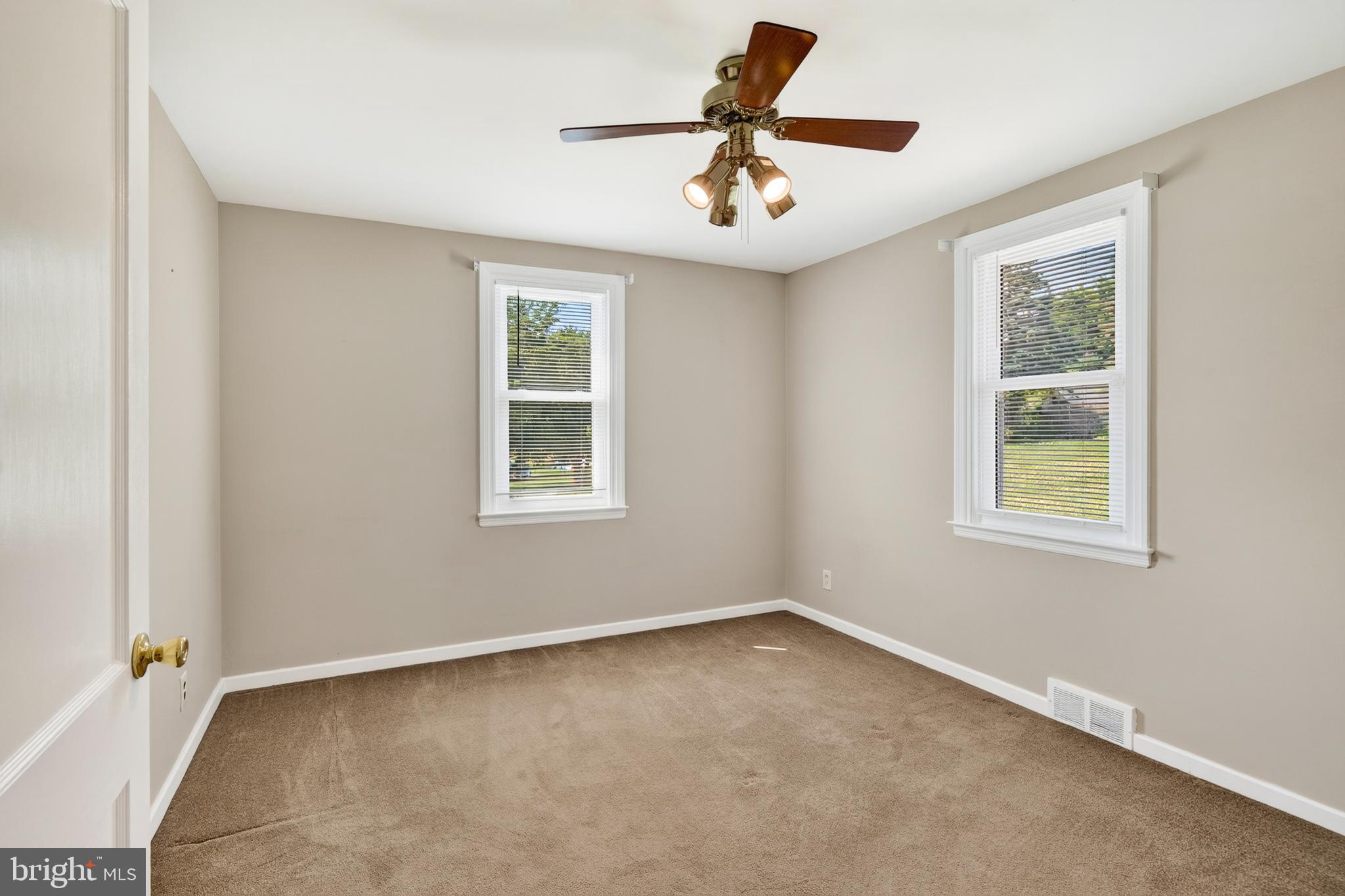 2741 Hillview Road Broomall, PA 19008 - Photo 47 of 80