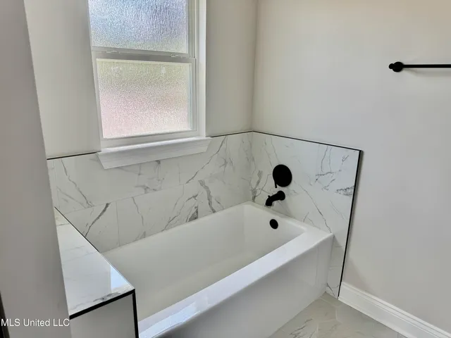 $329,900 | 24100 Autumn Place, Picayune, MS 39466