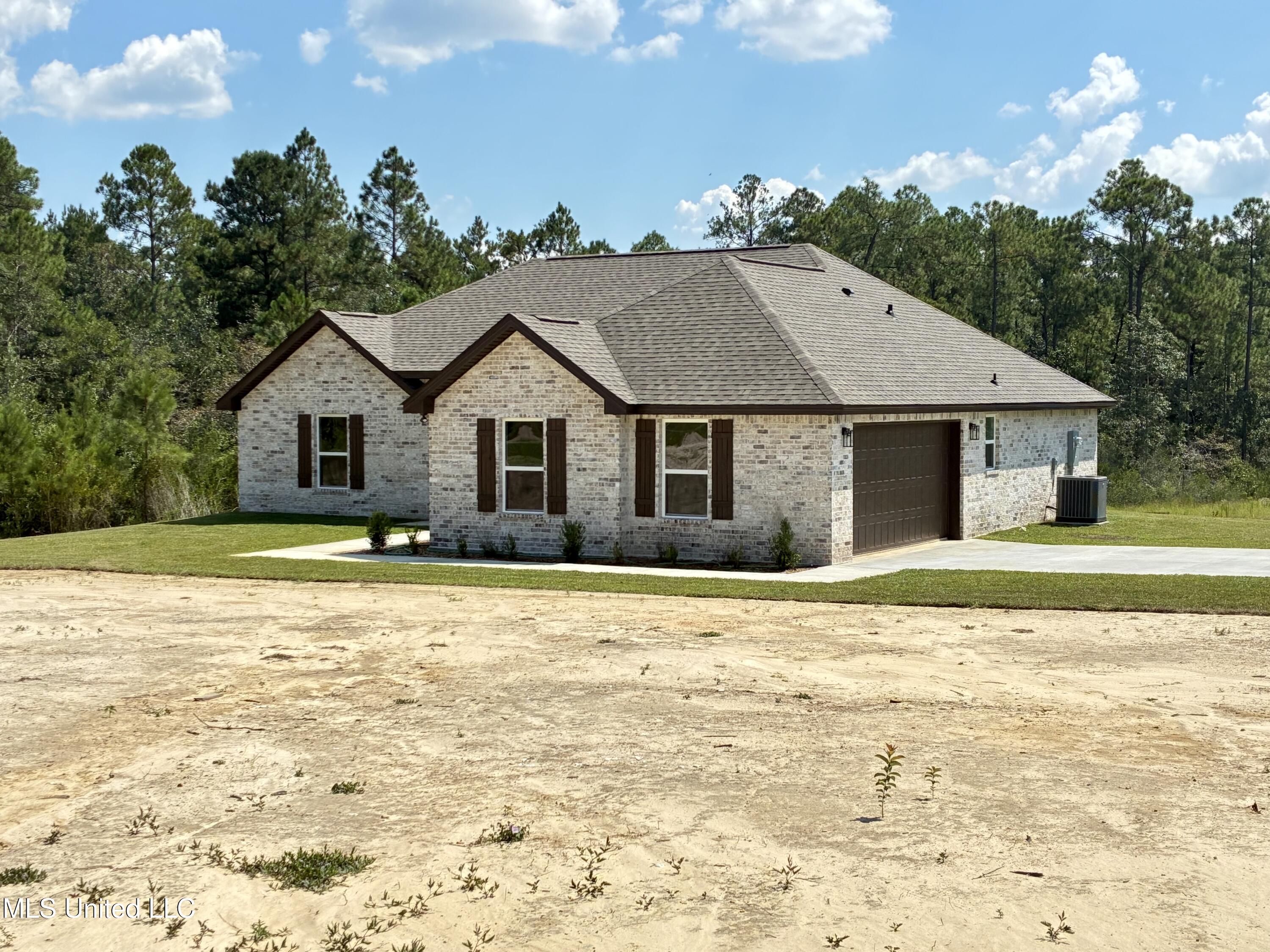 24100 Autumn Place Picayune, MS 39466 - Photo 2 of 34 IMG_5241