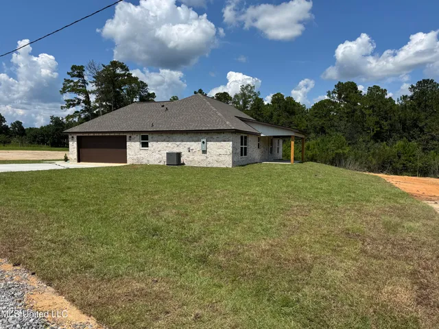 $329,900 | 24100 Autumn Place, Picayune, MS 39466