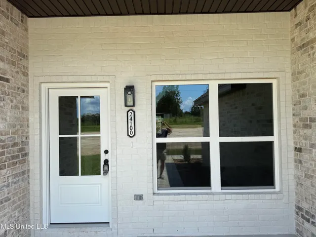 $329,900 | 24100 Autumn Place, Picayune, MS 39466