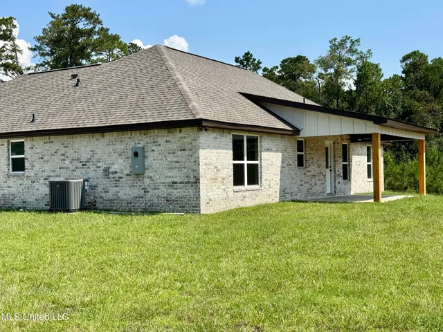 $329,900 | 24100 Autumn Place, Picayune, MS 39466