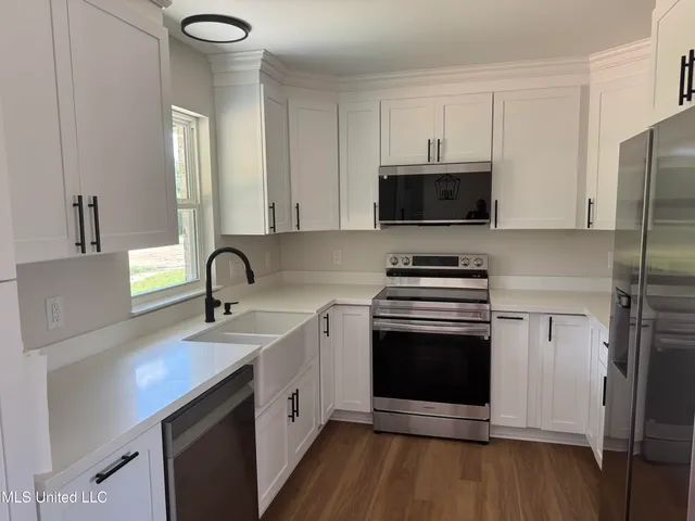 $329,900 | 24100 Autumn Place, Picayune, MS 39466