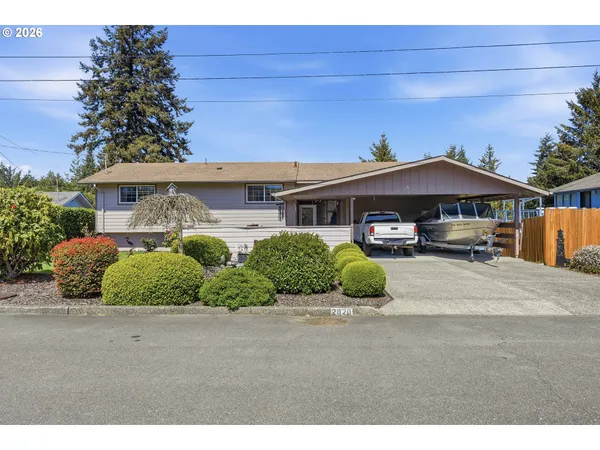 $556,000 | 2820 Country Club Court, Reedsport, OR 97467