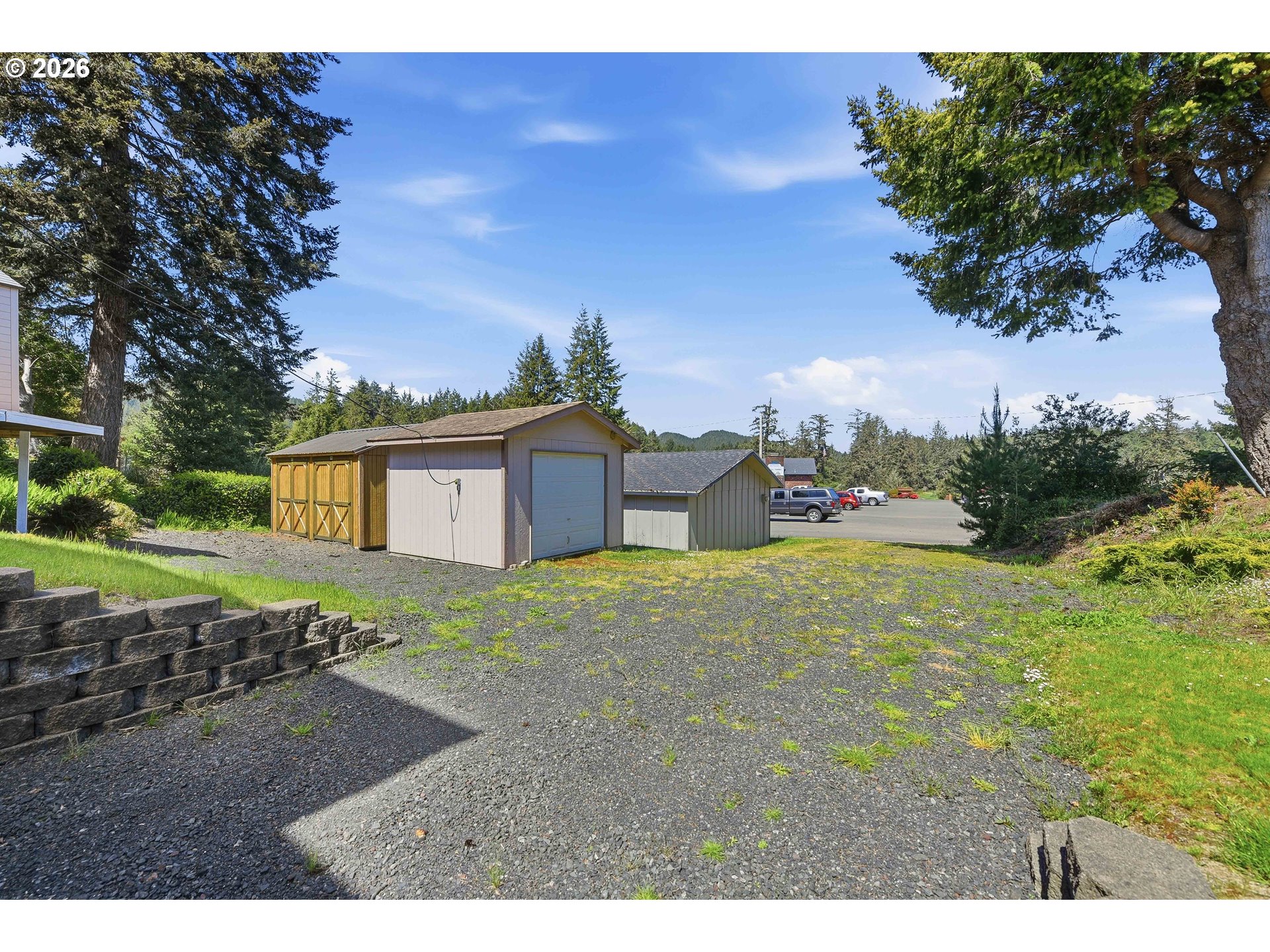2820 Country Club Court Reedsport, OR 97467 - Photo 30 of 37 Shed