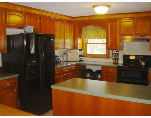 21 Hornbeam Road Coventry, RI 02816 - Photo 2 of 11 Kitchen. main kitchen