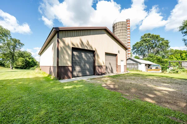 $500,000 | 13228 Dutch Settlement Road, Marcellus, MI 49067