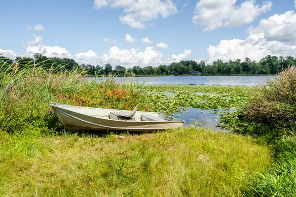 $500,000 | 13228 Dutch Settlement Road, Marcellus, MI 49067