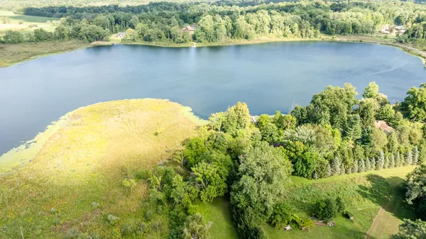 $500,000 | 13228 Dutch Settlement Road, Marcellus, MI 49067