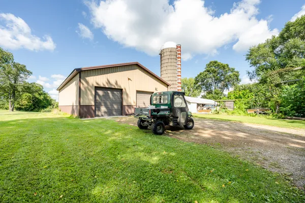 $500,000 | 13228 Dutch Settlement Road, Marcellus, MI 49067