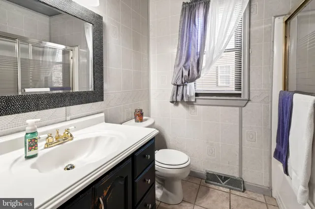 $280,000 | 28 Lanford Road, New Castle, DE 19720