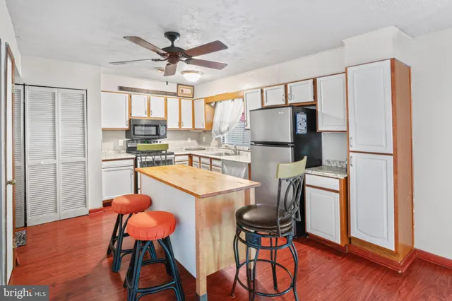 $280,000 | 28 Lanford Road, New Castle, DE 19720