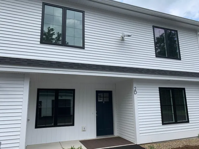 $2,250 | 2 Pendleton Farms Lane, Unit 2G, Amherst, NH 03031