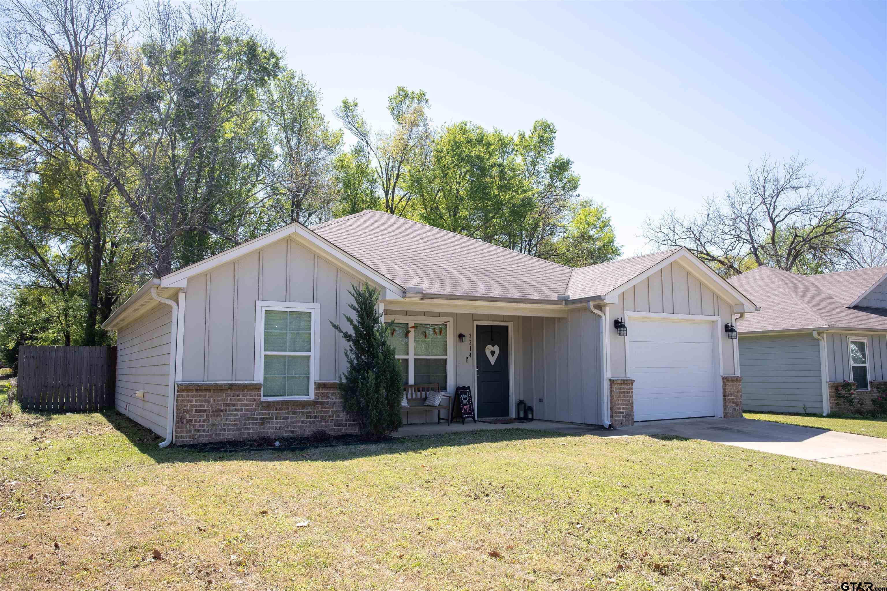 2214 Walton Road Tyler, TX 75701 - Photo 2 of 36