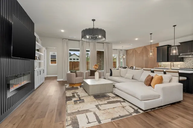 $895,000 | 28220 Cedar Peak Drive, Spring, TX 77386