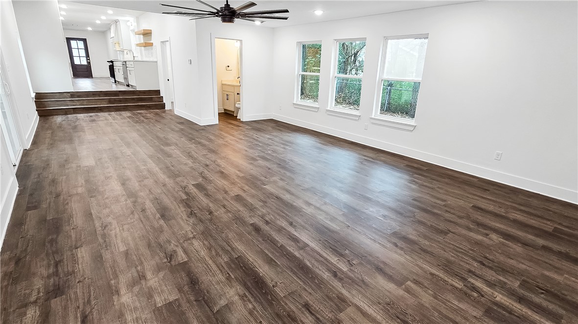 3803 Ridgewood Street Bryan, TX 77801 - Photo 11 of 30