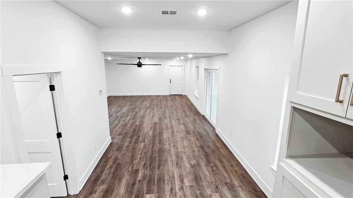 3803 Ridgewood Street Bryan, TX 77801 - Photo 7 of 30