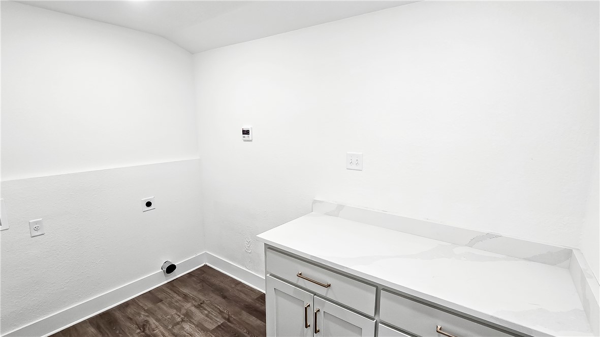 3803 Ridgewood Street Bryan, TX 77801 - Photo 8 of 30