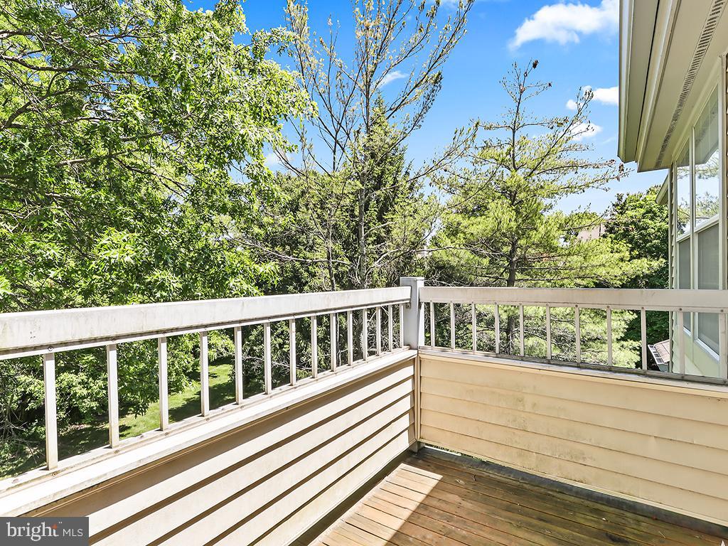303 Trinity Court, Unit 11 Princeton, NJ 08540 - Photo 32 of 37
