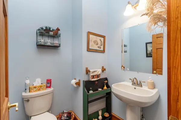 $689,900 | 150 Fairfield Estates Drive, Raphine, VA 24472