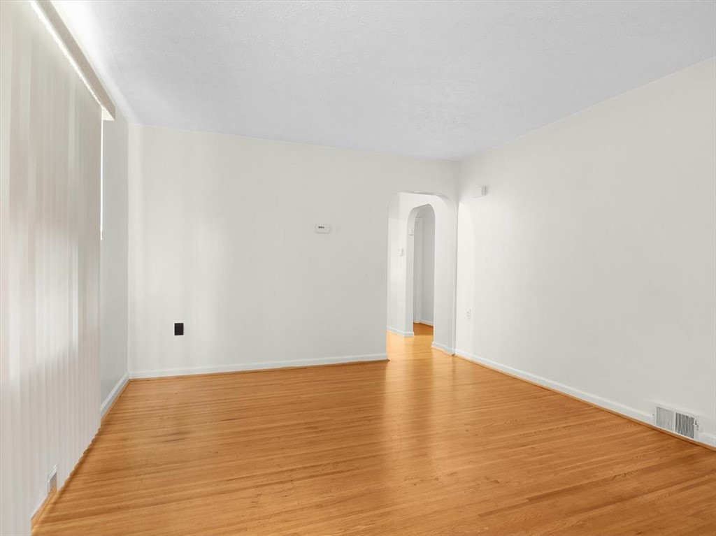 1950 Norton Street Rochester, NY 14609 - Photo 8 of 41 Gallery Image 8