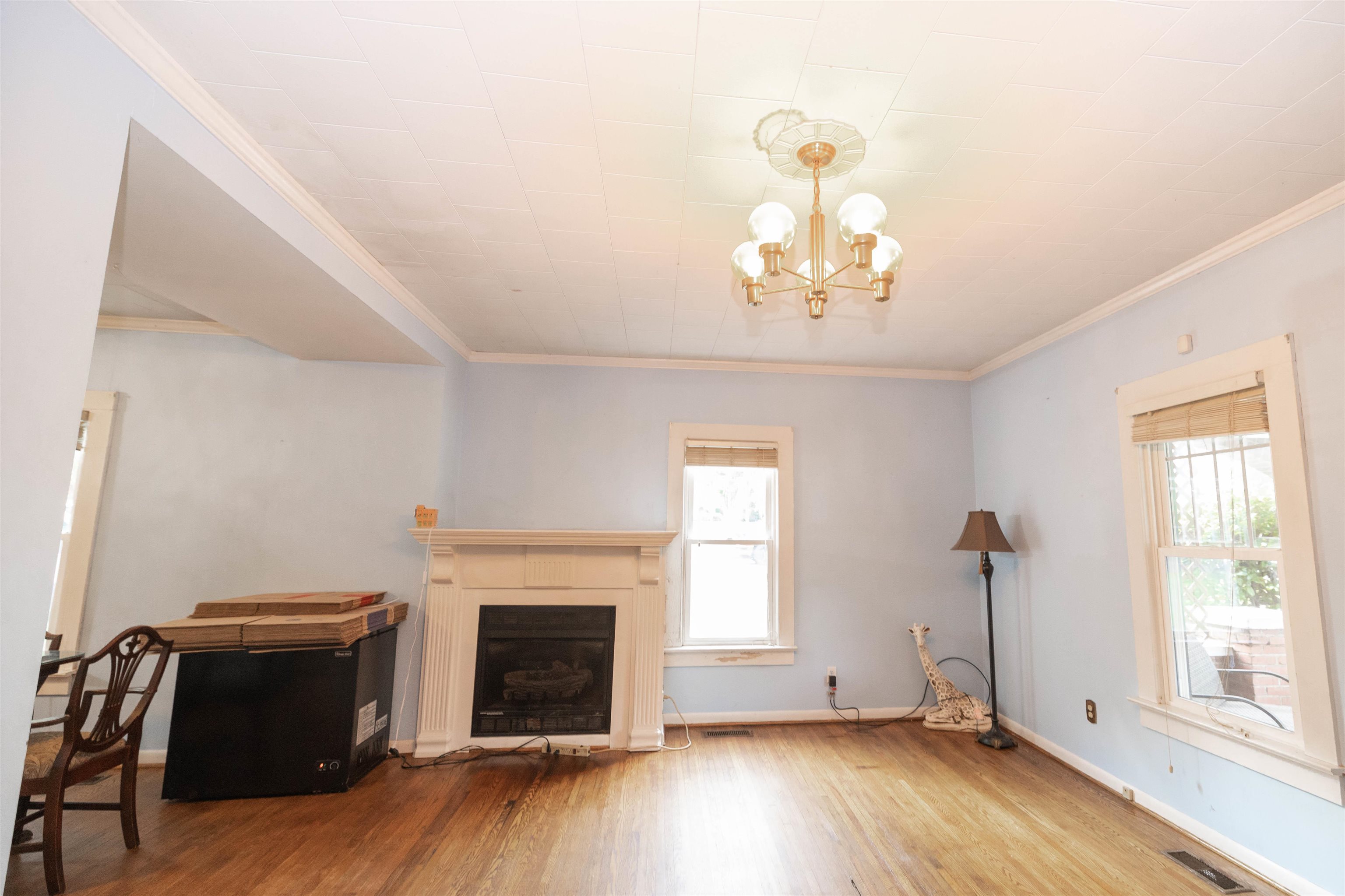 36 East Main Street Inman, SC 29349 - Photo 11 of 32 Living Room