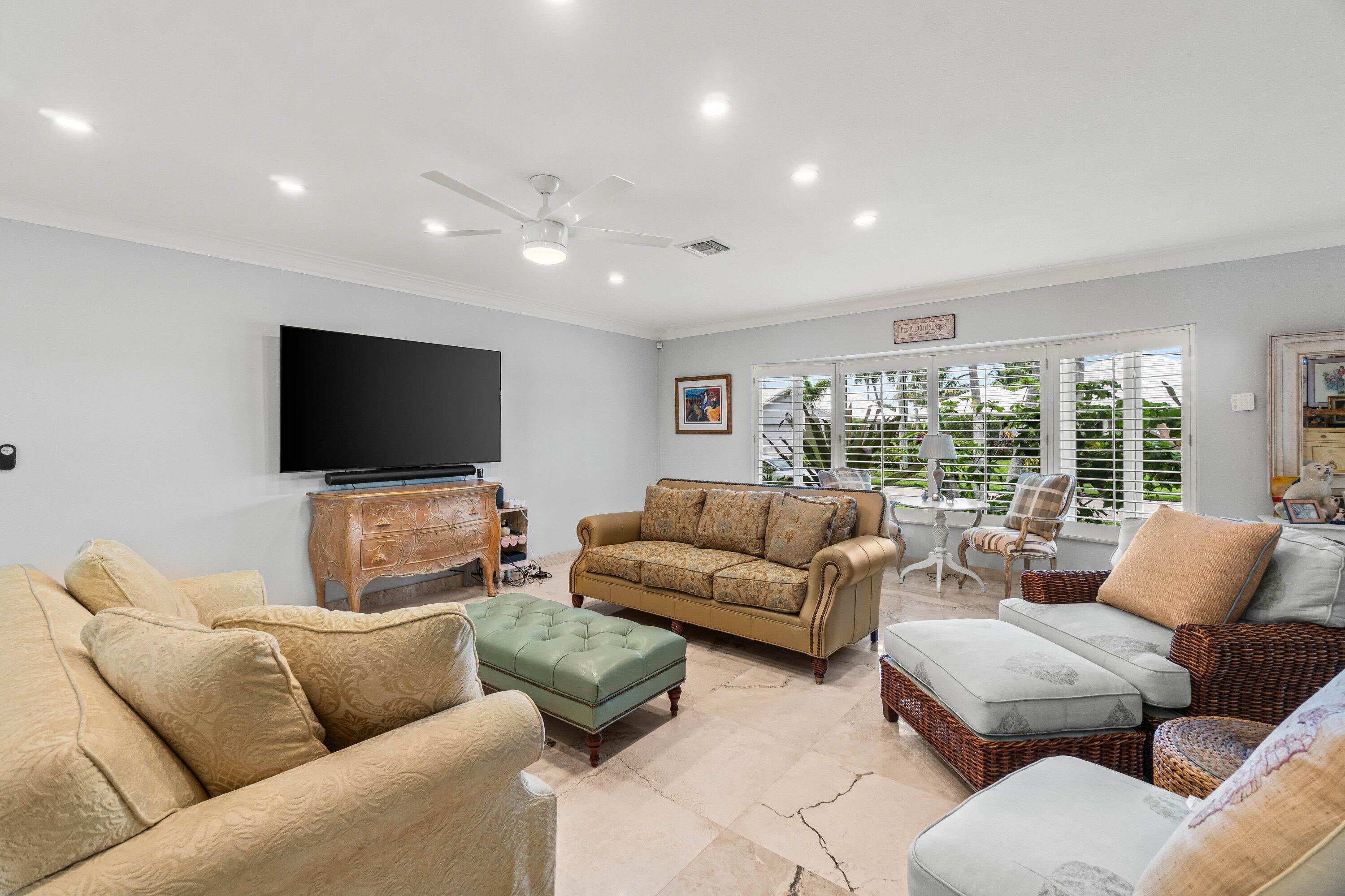 008-996HickoryTerrace-BocaRaton-FL-33486