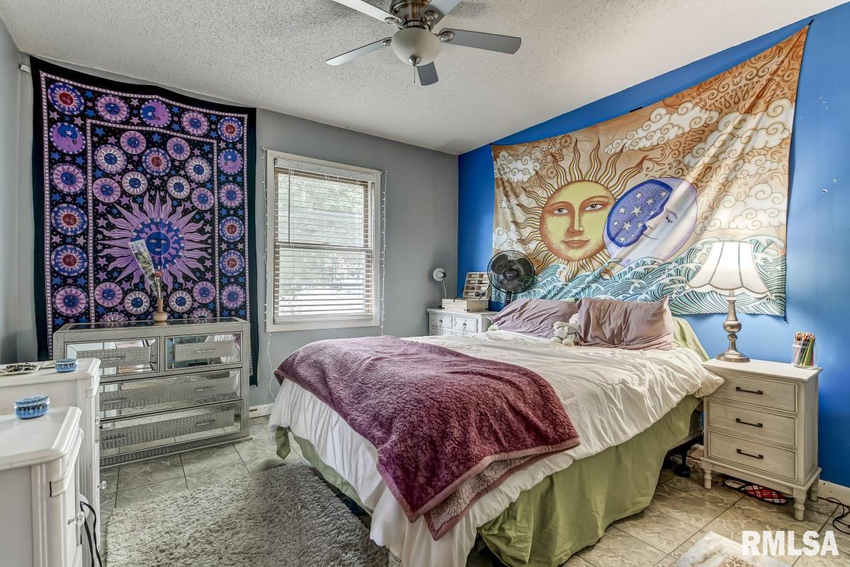 2712 Cheshire Road Springfield, IL 62703 - Photo 20 of 35
