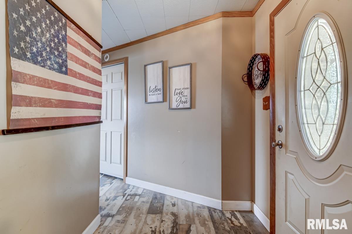 2712 Cheshire Road Springfield, IL 62703 - Photo 6 of 35
