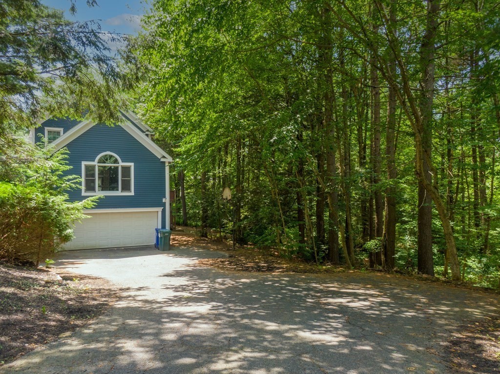 37 Woodlot Road Amherst, MA 01002 - Photo 3 of 42 Gallery Image 3