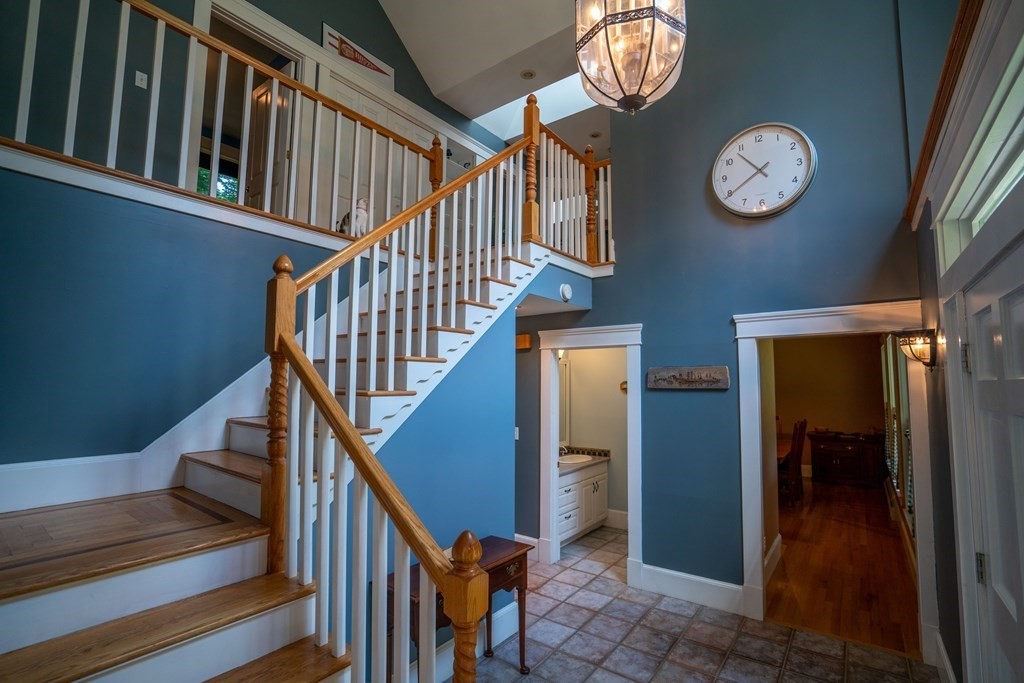 37 Woodlot Road Amherst, MA 01002 - Photo 6 of 42 Gallery Image 6