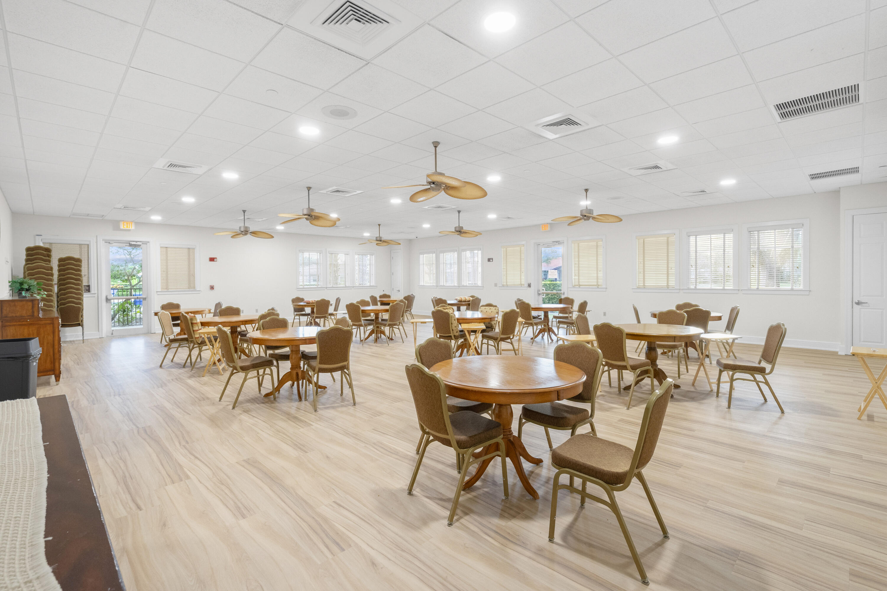 9212 Short Chip Circle Port St. Lucie, FL 34986 - Photo 71 of 71 Large Card Room