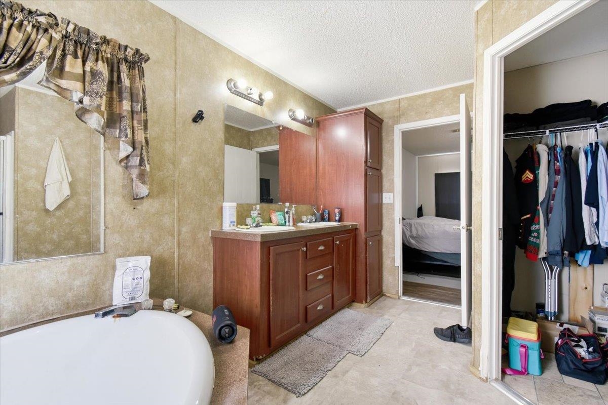 1670 Dennis Howell Road Perry, FL 32348 - Photo 23 of 41 Gallery Image 23