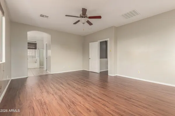 $565,000 | 3078 South Southwind Drive, Gilbert, AZ 85295