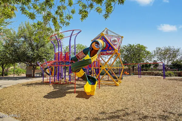 $565,000 | 3078 South Southwind Drive, Gilbert, AZ 85295