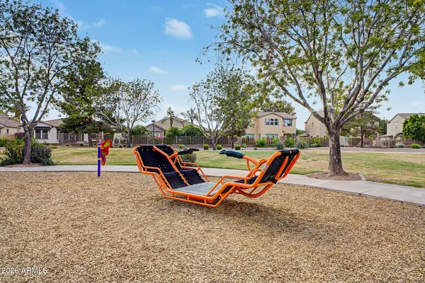 $565,000 | 3078 South Southwind Drive, Gilbert, AZ 85295