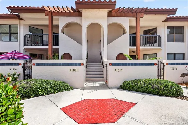 $289,000 | 3470 Southeast Martinique Trace, Unit 201, Stuart, FL 34997