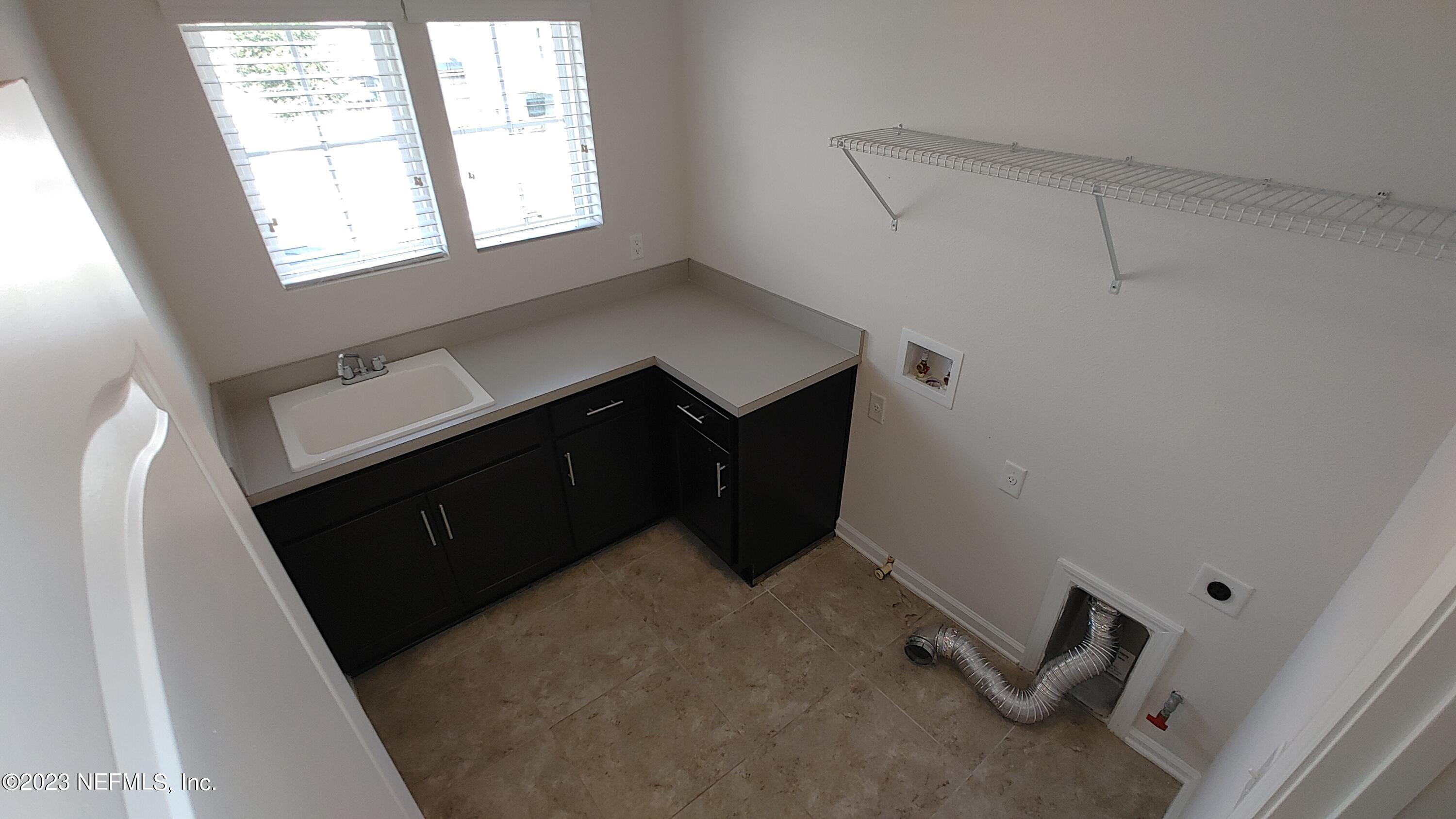 15162 Rocky Shoals Road Jacksonville, FL 32259 - Photo 22 of 36 Laundry Room