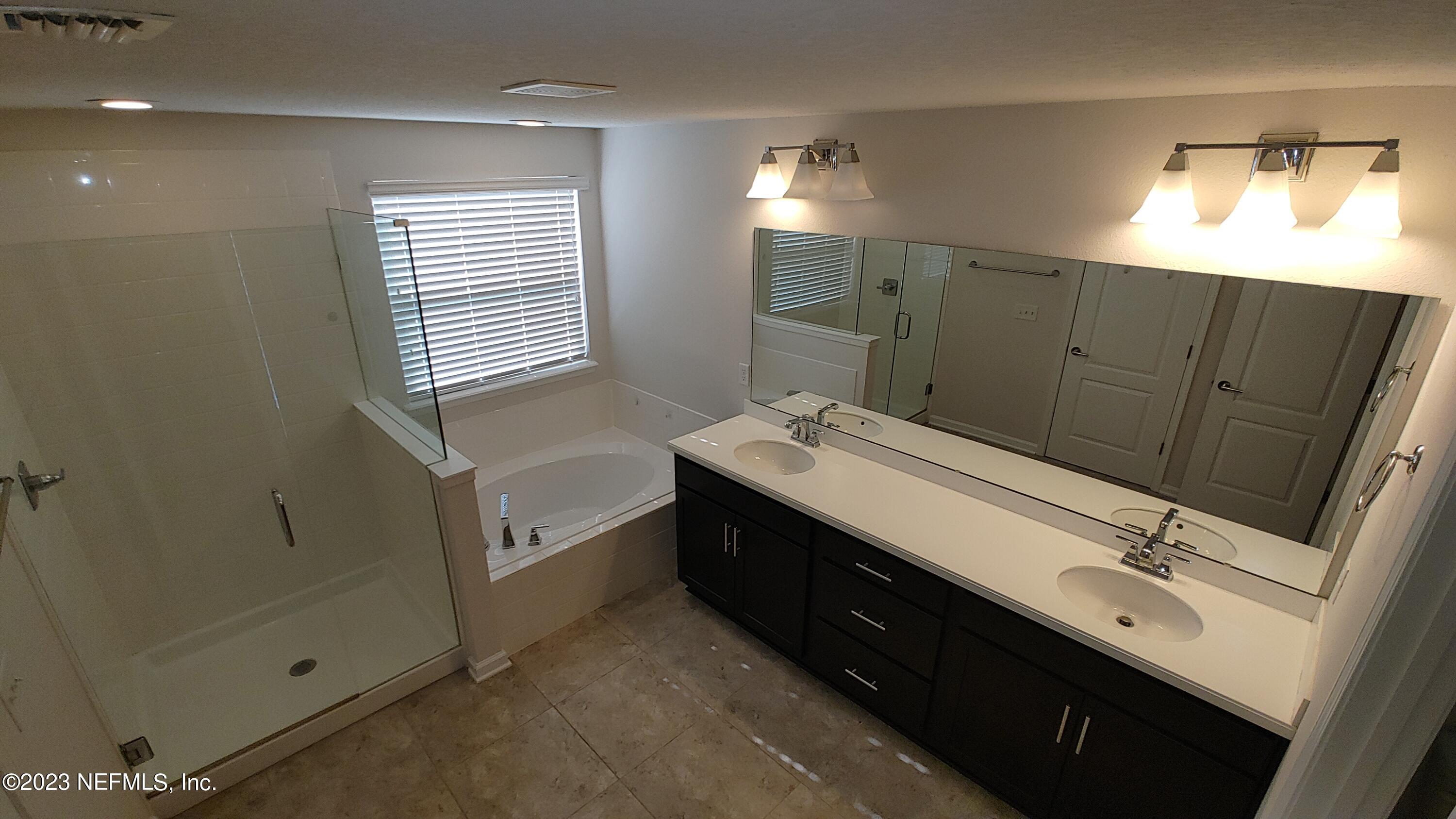 15162 Rocky Shoals Road Jacksonville, FL 32259 - Photo 30 of 36 20230823_221544
