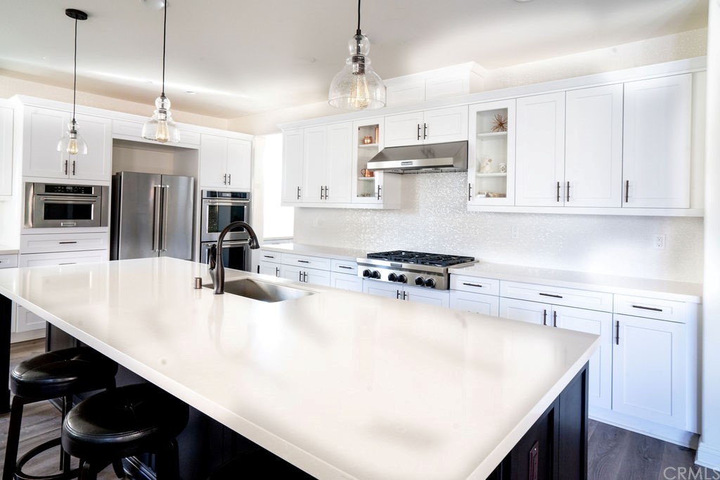 11 Victory Road Tustin, CA 92782 - Photo 7 of 30