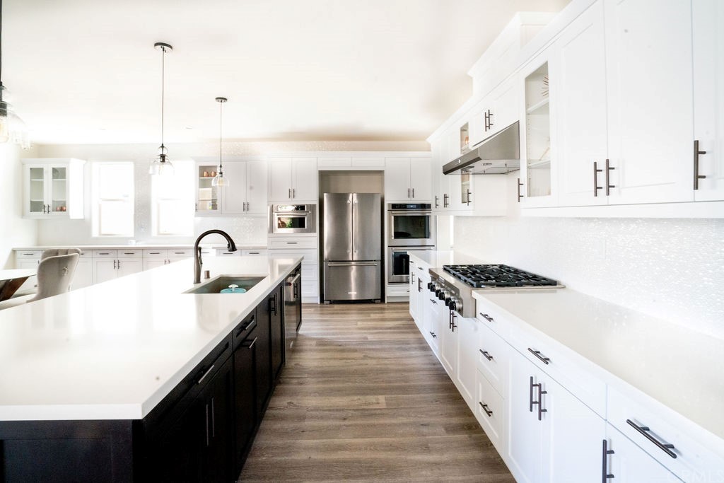 11 Victory Road Tustin, CA 92782 - Photo 8 of 30