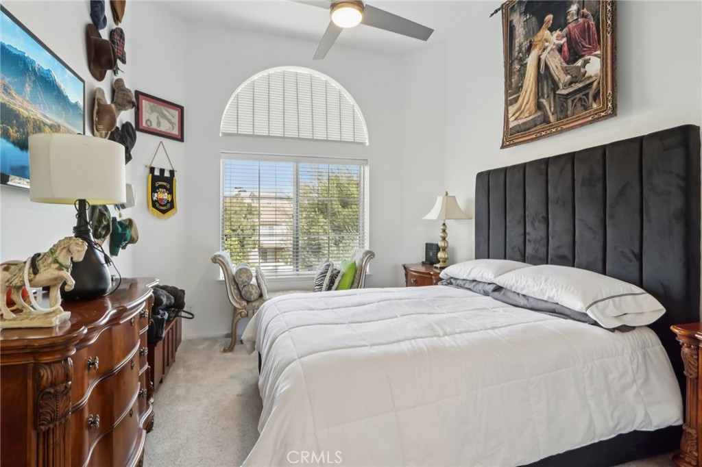23605 Del Monte Dr., Unit 252 Valencia, CA 91355 - Photo 18 of 48 a bedroom with large bed and a window